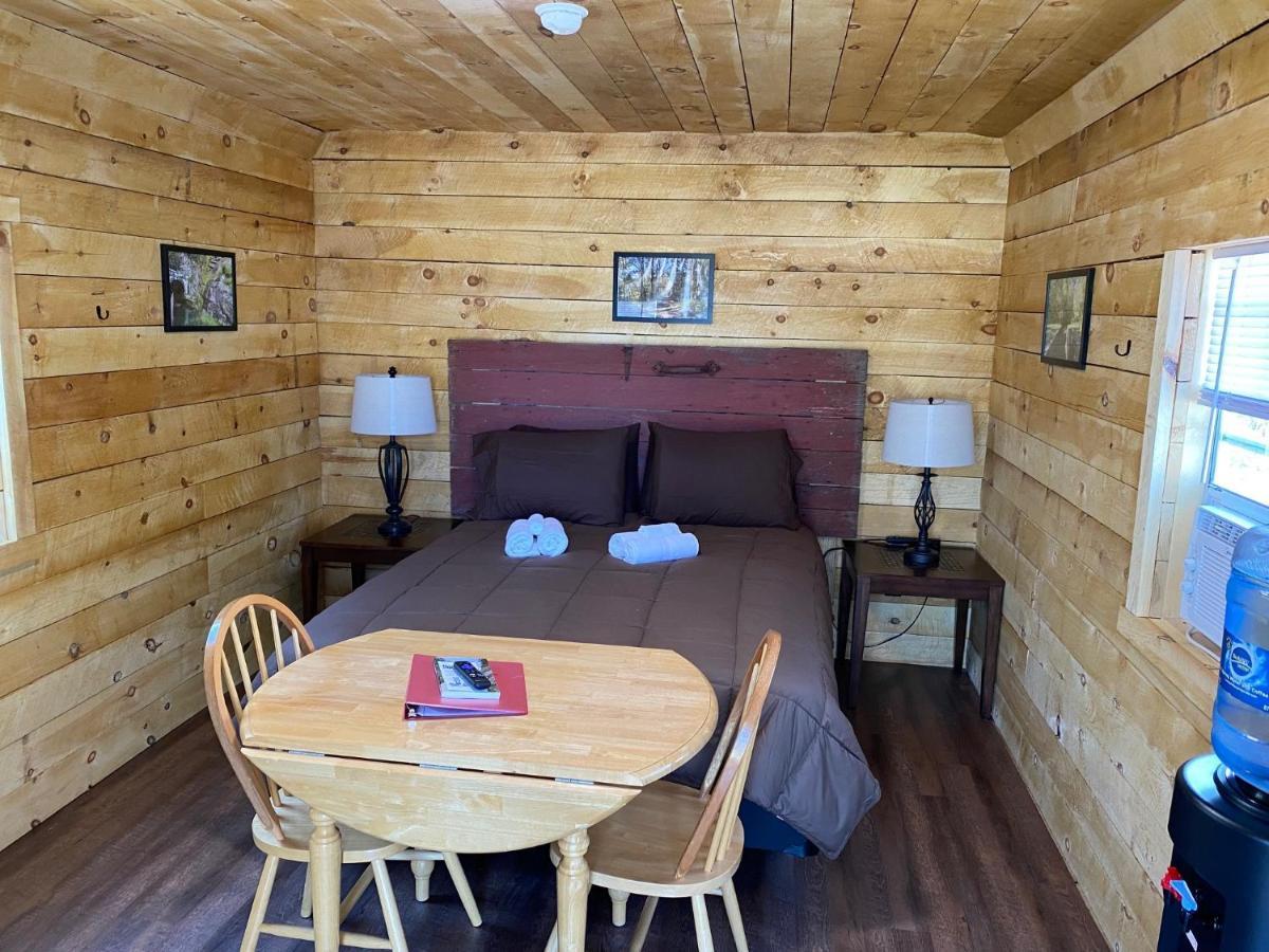 Canal Cabins Paw Paw Esterno foto
