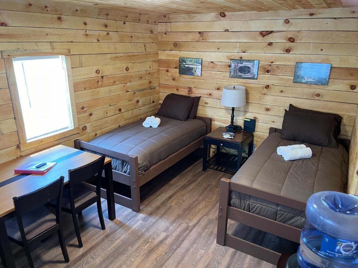 Canal Cabins Paw Paw Esterno foto